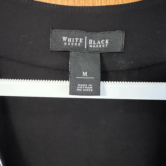 White House black market with white embroidery size medium - Picture 2 of 4